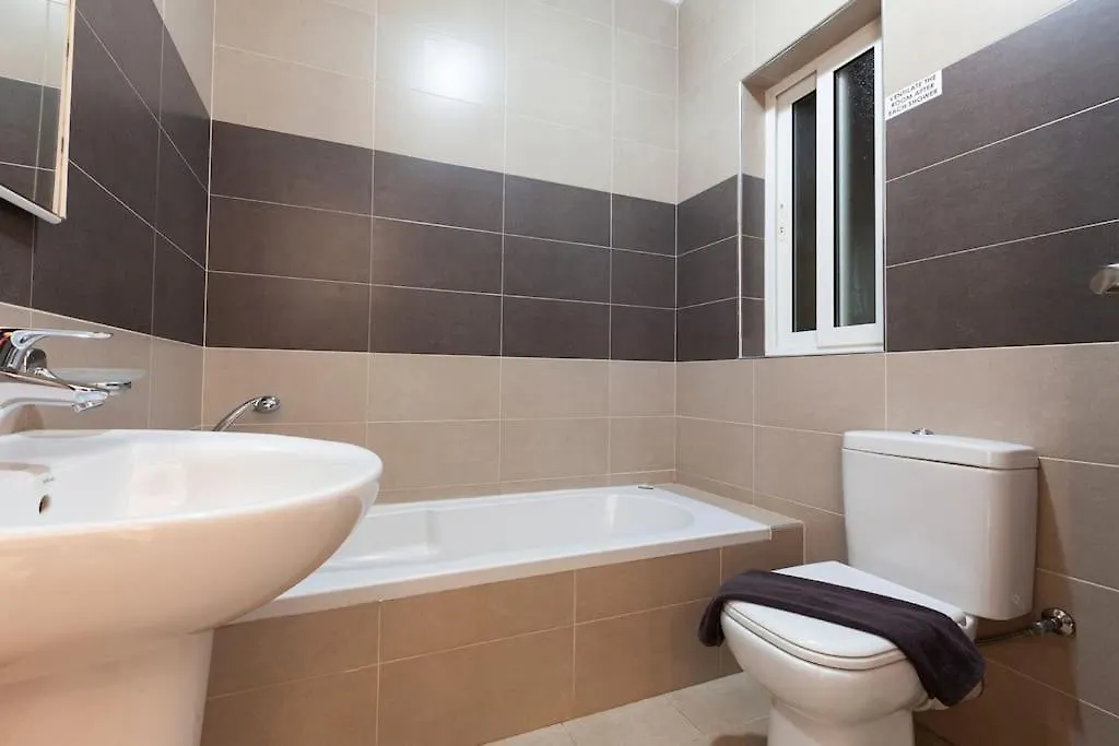 スリーマBeautiful 2Br Just Off The Promenade With Seaviews By 360 Estatesアパートメント 0*, スリーマ マルタ