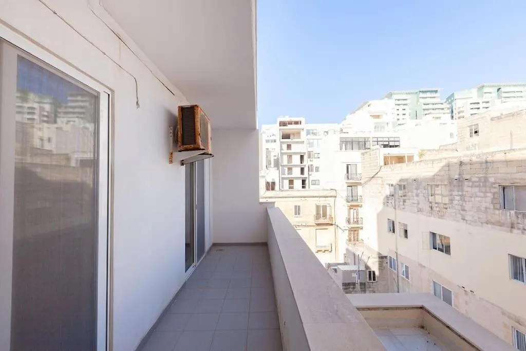 スリーマBeautiful 2Br Just Off The Promenade With Seaviews By 360 Estatesアパートメント スリーマ